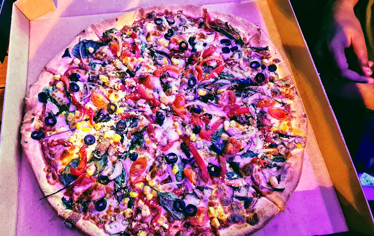 Black Box Pizza And Icecream-6